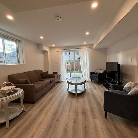 One-Bedroom Unit At Vista Hill Waterloo Eksteriør bilde